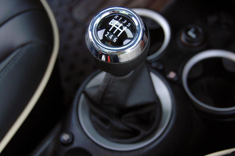  Mini Cooper S JCW 2008 года  (фото 9 из 35)